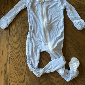 KICKEE PANTS One-Piece Pajamas with non-slip feet. Washed, but never worn.